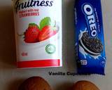 Oreo Yoghurt Parfait recipe step 1 photo