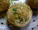 A picture of step 10 of Chinese meatballs.