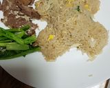 รูปขั้นตอนการทำที่ 2 ของ ข้าวผัดเนื้อ