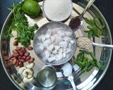 A picture of step 1 of Simple Upma.