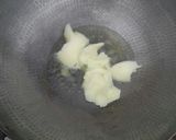 A picture of step 2 of Atta Ladoo.