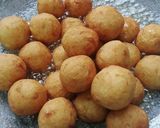 Gambar langkah 6 resipi Keria Ball Ubi Kayu.