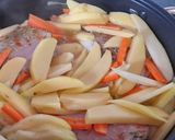 Foto del paso 2 de la receta: Estofado de pollo con papas