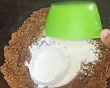 A picture of step 3 of Bourbon biscuit cake | 3 ingredients cake recipe without oven.