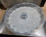 Foto langkah ke 5 dari resep Puding Santan Telang Kelapa Muda.