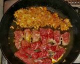 Foto del paso 2 de la receta: Corbatitas con Carne y Salsa