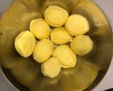 Foto del paso 3 de la receta: Paletilla de lechazo con patatas