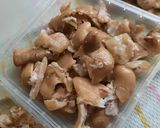 Foto del paso 4 de la receta: Patitas de cerdo en olla a presión