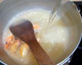 Foto langkah ke 2 dari resep Sop Gambas Kuah Kaldu Udang.