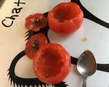 Une image de l'étape 2 de Tomates farcies aux sardines et citron confit.