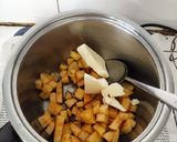 Hình bước làm 3 của món Bánh táo quế yến mạch (Apple cinamon oat bread)