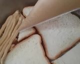 Foto langkah ke 3 dari resep Toast ala Roti Boy versi Bday Cake Simple with WhipCream.