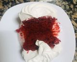 A picture of step 8 of Red velvet cupcakes🤤.