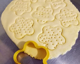 Foto del paso 4 de la receta: Galletitas de agua. Sin gluten, sin leche, crocantes