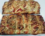 Foto langkah ke 11 dari resep Smoke ham and cheese pillow bread.