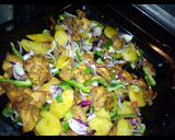 A picture of step 5 of Special chicken and potatoe.