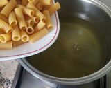 Foto del paso 2 de la receta Tortiglioni con brócoli y bacon ahumado