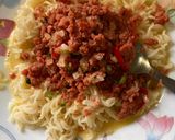Gambar langkah 2 resipi Murtabak maggie.