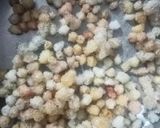 A picture of step 1 of Black sesame seeds kachariyu.