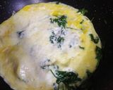 A picture of step 3 of Cheesy spinach omelette.