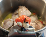 Foto del paso 7 de la receta: Contramuslos de pollo en salsa en olla express