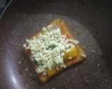 વેજ ચીઝ ઓપન ટોસ્ટ(Veg Cheese Open Toast Recipe in Gujarati) રેસીપી સ્ટેપ2ફોટો