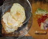 Foto langkah ke 1 dari resep Telor kecap.