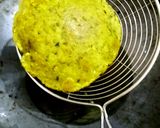 साबुत ग्रीन मूंग दाल खस्ता पूरी(Sabut green moongdaal ki khasta poori recipe in Hindi) रेसिपी चरण 7 फोटो