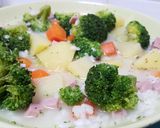 Foto del paso 2 de la receta Sopa de arroz con brócoli, patata y zanahoria