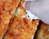 A picture of step 4 of Sub pizza buns.