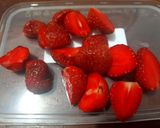 Foto langkah ke 1 dari resep Selai strawberry (strawberry jam).
