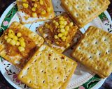 A picture of step 3 of Apple cracker sandwich.