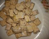 Foto langkah ke 1 dari resep Stir-fried Tempe with vegetables.