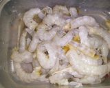 Foto langkah ke 2 dari resep Udang Sambal Ijo.