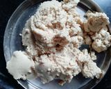 A picture of step 1 of Cashew nut gulkand roll.