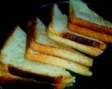 পিয়াজ টমেটো দিয়ে পাউরুটি র টোস্ট (toast recipe in Bengali) রেসিপি ধাপ - 5 ছবি