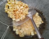 Foto langkah ke 2 dari resep Sambel Goreng Kentang dan Hati Sapi.