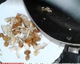 A picture of step 1 of Bread ka meetha.