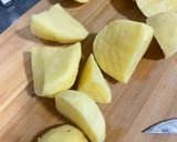 Foto del paso 1 de la receta: Patatas revolconas