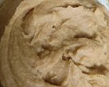 A picture of step 3 of Besan Halwa.