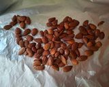 Foto del paso 1 de la receta: Almendras saladas