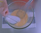 A picture of step 4 of Swiss Roll (Cake Roll).