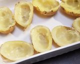 Une image de l'étape 3 de Pommes de terre farcies façon raclette.