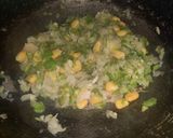 A picture of step 4 of Mexican cheesy vegetable quesadilla.