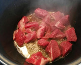 Foto del paso 3 de la receta: Carne guisada con cerveza