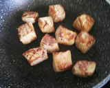 Foto del paso 5 de la receta: Brochetas de solomillo de cerdo glaseado