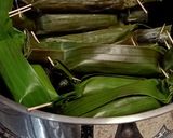 Foto langkah ke 3 dari resep Lontong isi oncom.