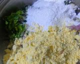 A picture of step 2 of Babycorn spicy pakoda.
