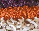 A picture of step 1 of Volcano rice with pepper sauce.