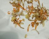 Foto langkah ke 3 dari resep Kulit kentang dan Wortel Kriukk.